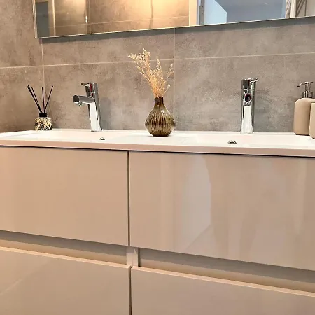 Gauguin F 0203 Ньивпорт